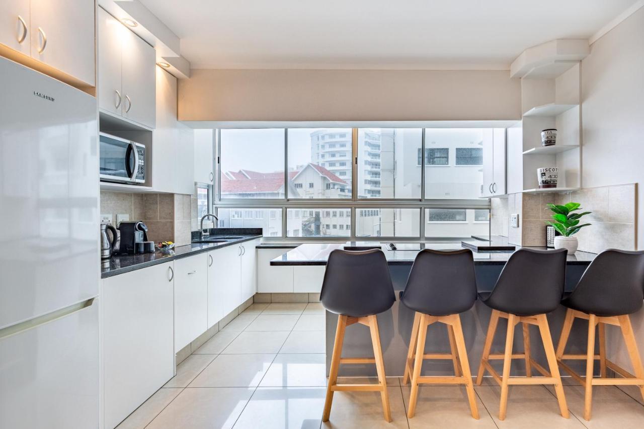 Perfect Beachfront Apartments เคปทาวน์ ภายนอก รูปภาพ