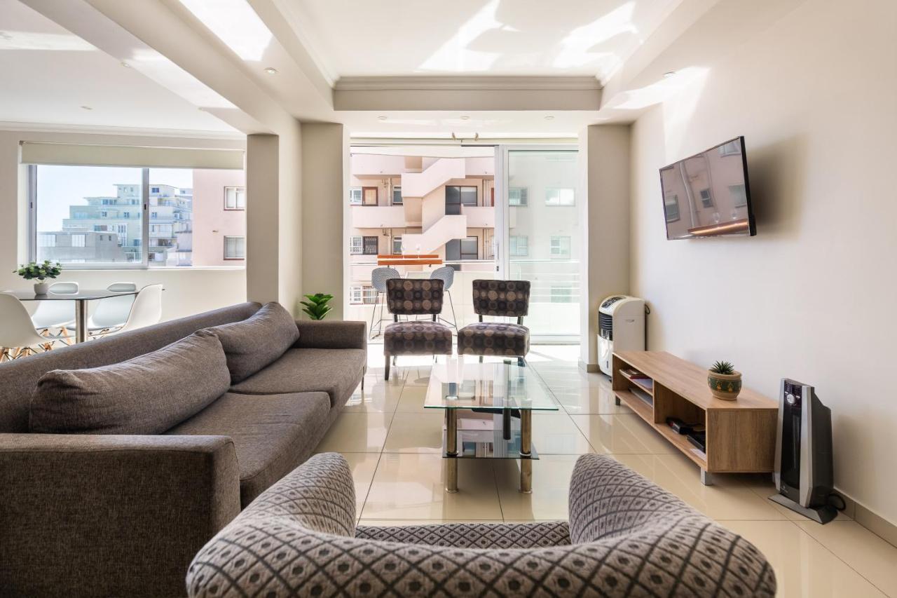 Perfect Beachfront Apartments เคปทาวน์ ภายนอก รูปภาพ