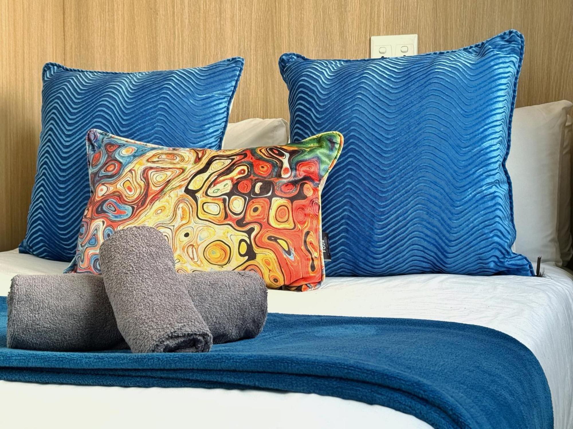 Perfect Beachfront Apartments เคปทาวน์ ภายนอก รูปภาพ