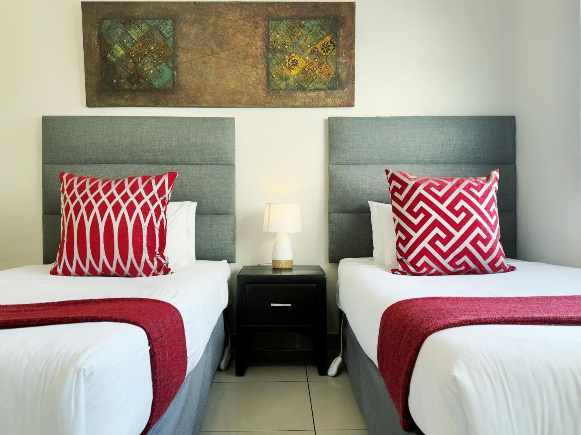 Perfect Beachfront Apartments เคปทาวน์ ภายนอก รูปภาพ